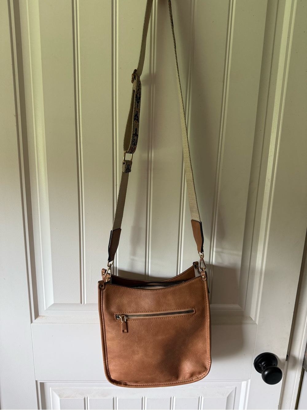 Telena brand Tan/Brown Leather Crossbody Bag - Picture 7 of 11